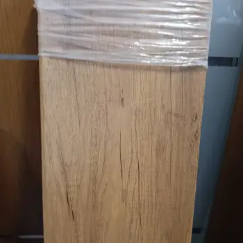 Parapet z mdf-u 23,5cm x 83 cm grubość 2,5 cm W121