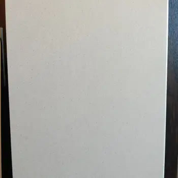 Parapet z mdf-u wilgociouodpornionego 25cm x 221cm grubość 1,9 cm W117